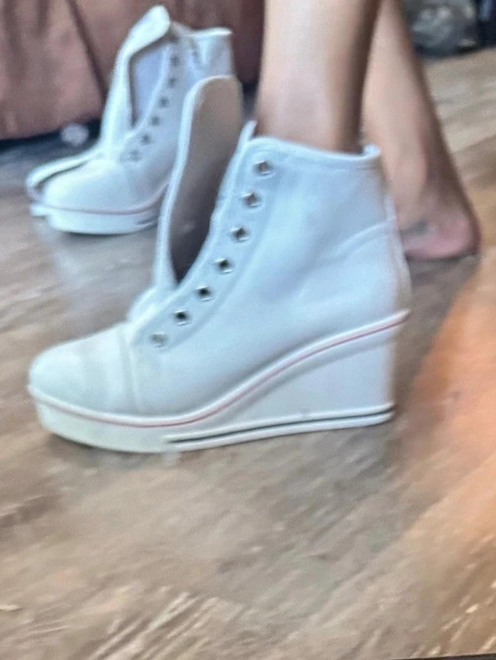 NWOT Hurriman Women's Wedge Sneakers High Top Canvas Shoes White EU 41 (missing